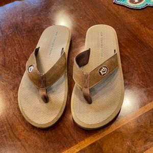 Southern Tide leather upper boat sole FlipJack